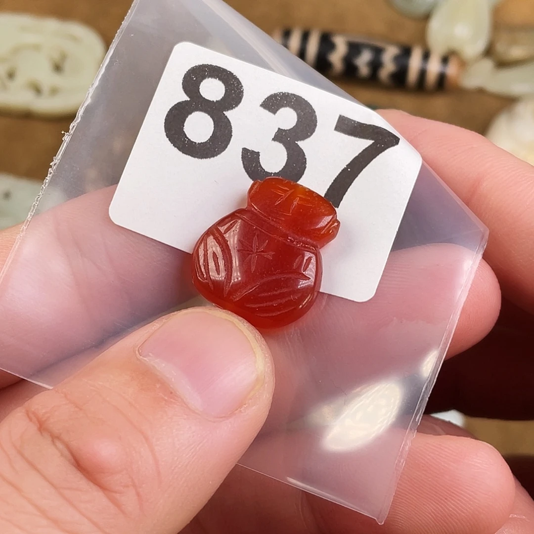 玛瑙/玉髓合金颈饰