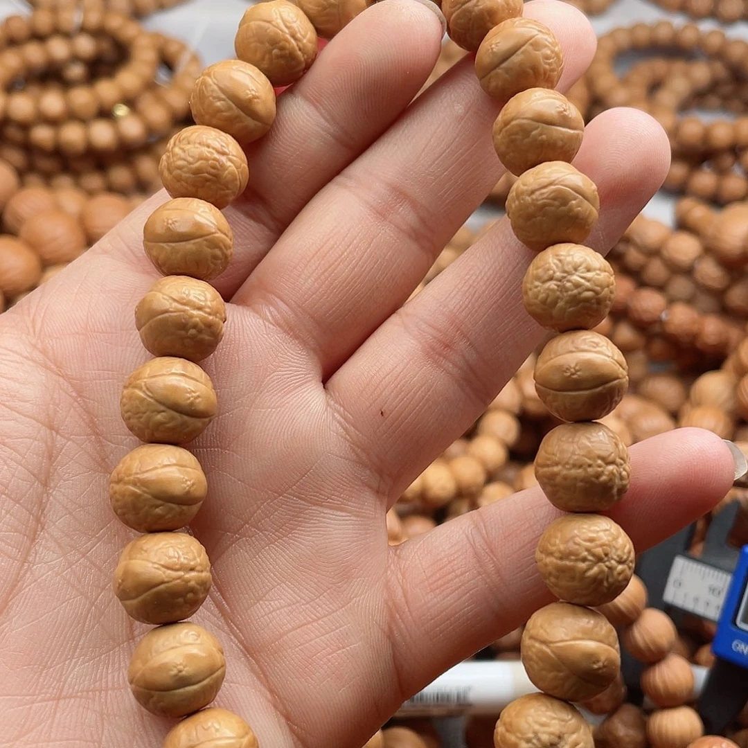 猴头核桃吊坠12+微瑕凤眼