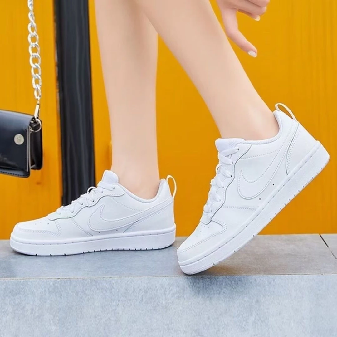 Nike耐克 纯白百搭日常透气舒适休闲鞋女款板鞋小白鞋BQ5448-100