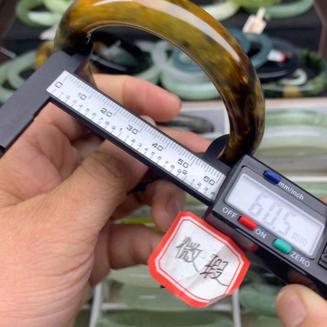 蛇纹石玉未镶嵌手镯708