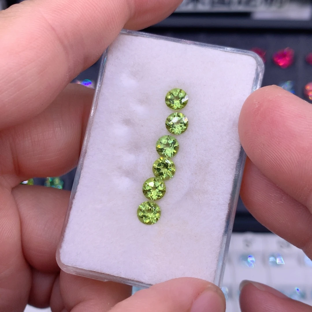 未镶嵌橄榄石特价6颗圆5