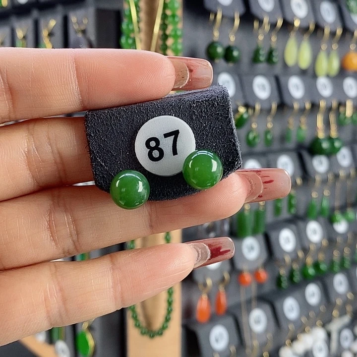 和田玉耳饰18K金镶嵌