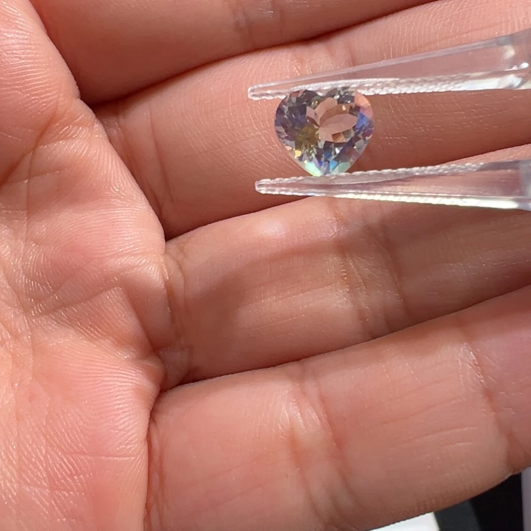 ****咪月光石裸石1.85CT 心形