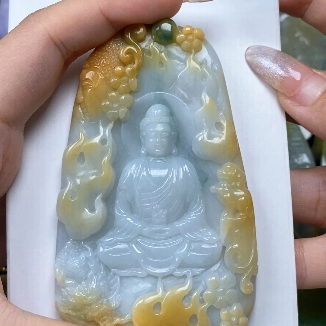 大***儿翡翠未镶嵌颈饰翡翠
