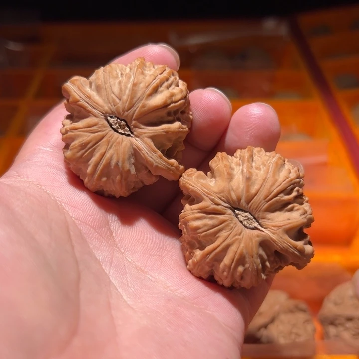 吊坠文玩核桃球白44