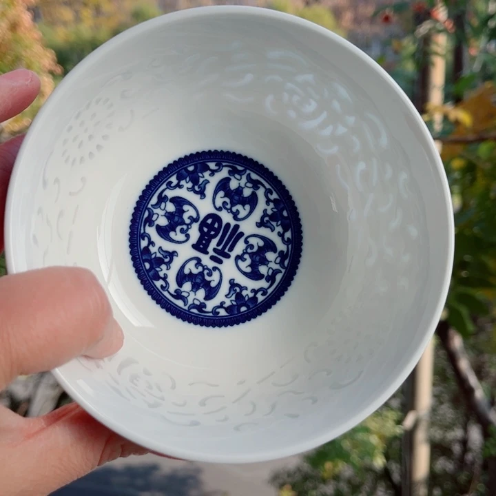 青花玲珑5寸饭碗满雕满福