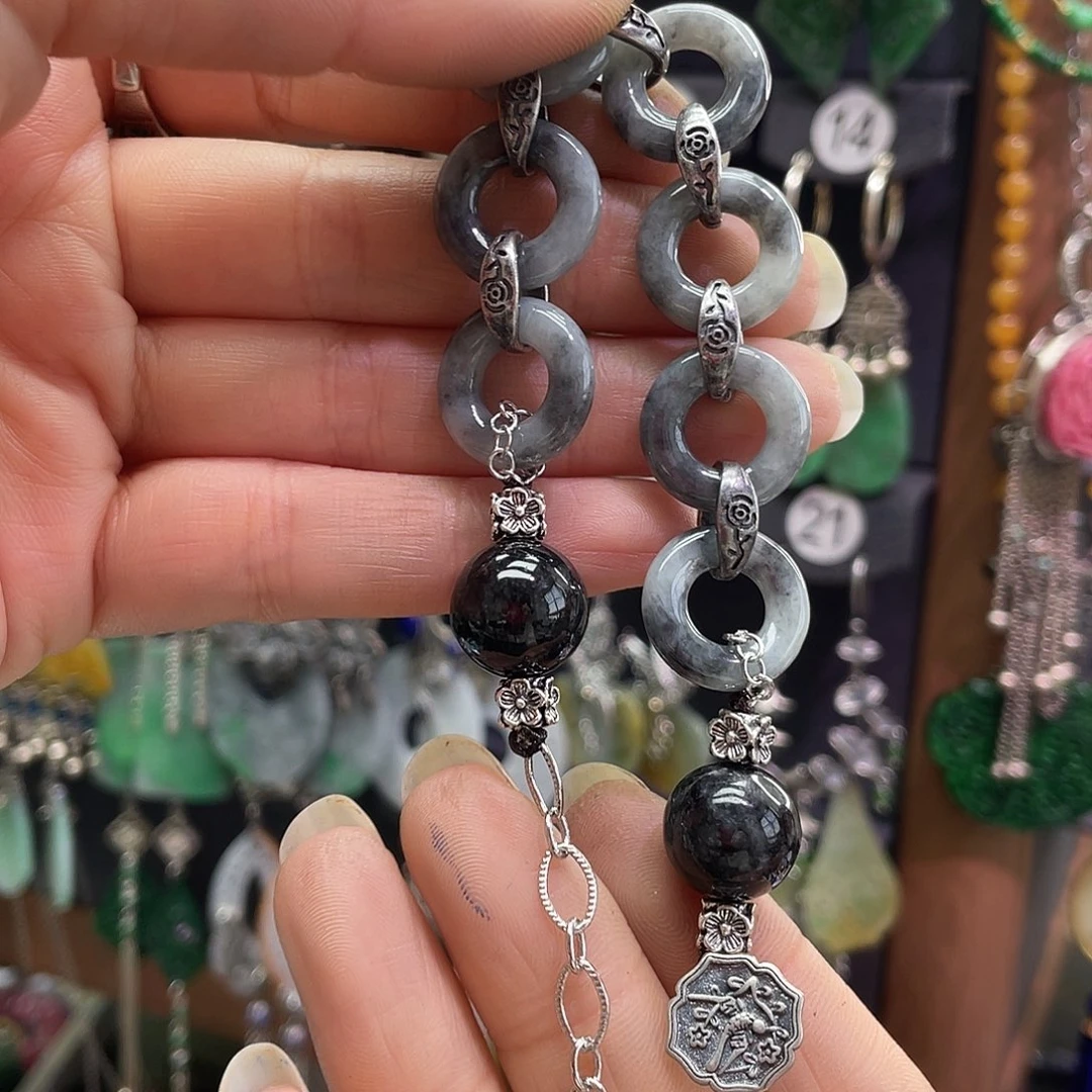 翡翠未镶嵌耳饰745hnhhj