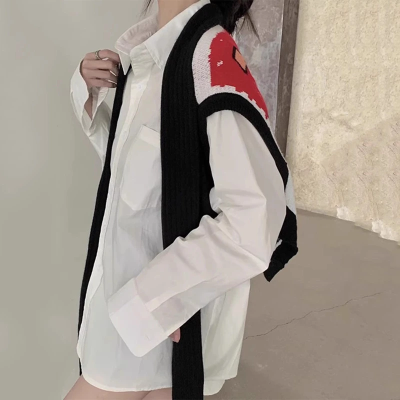 春装2025新款设计感小众卡通马甲女宽松无袖外穿披肩网红复古上衣