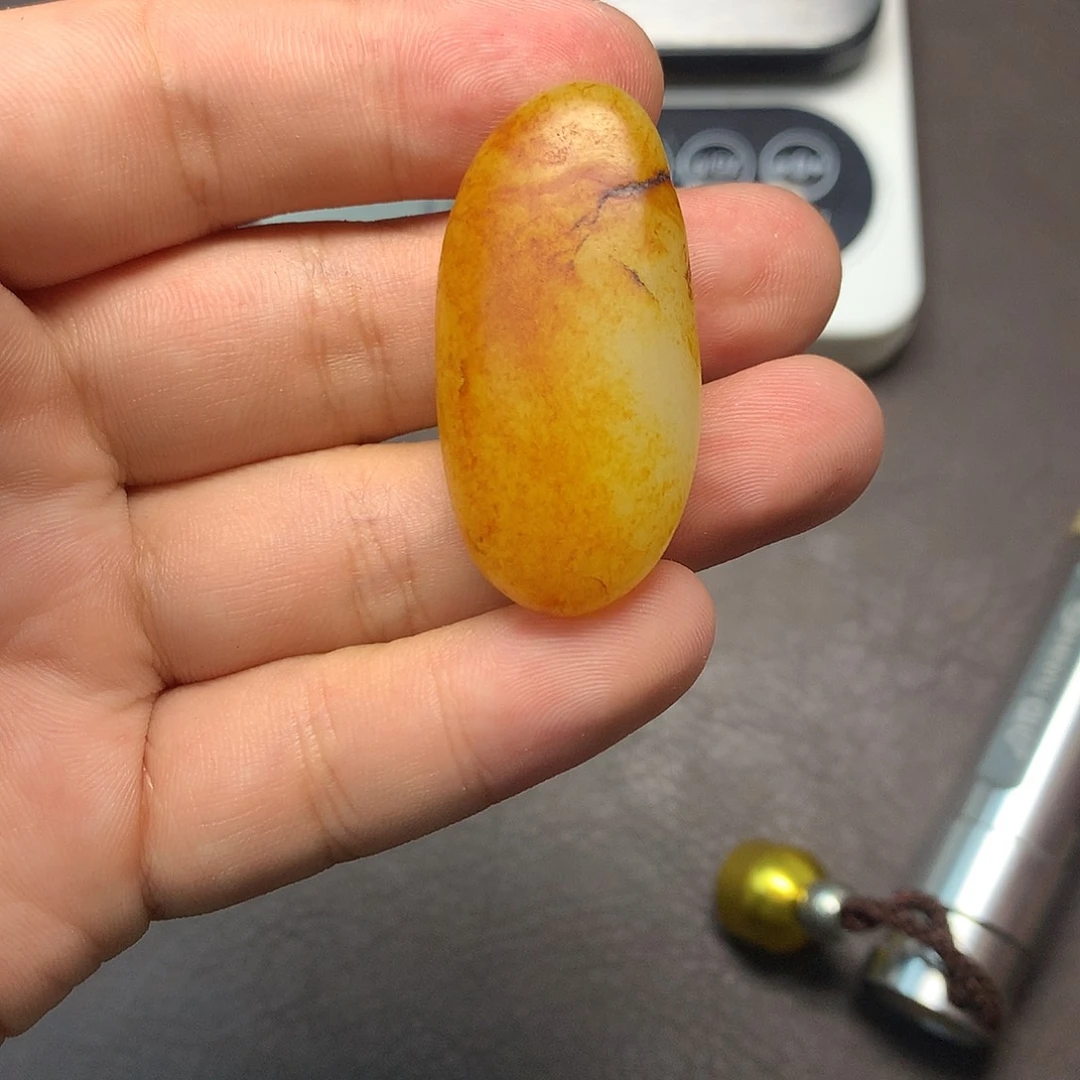 和田玉（糖玉）未镶嵌挂件