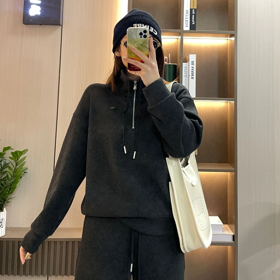 7638早春韩系新款立领半拉链小标宽松卫衣