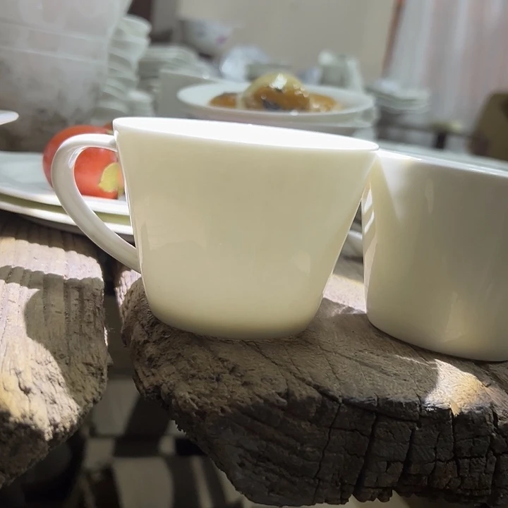 国营尾货骨瓷杯一对
