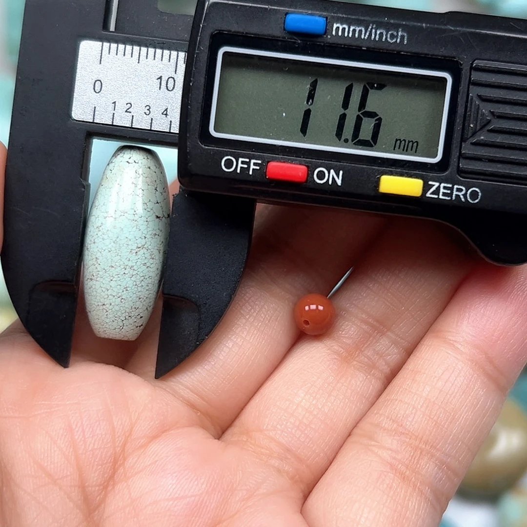 南红玛瑙未镶嵌珠宝奇石