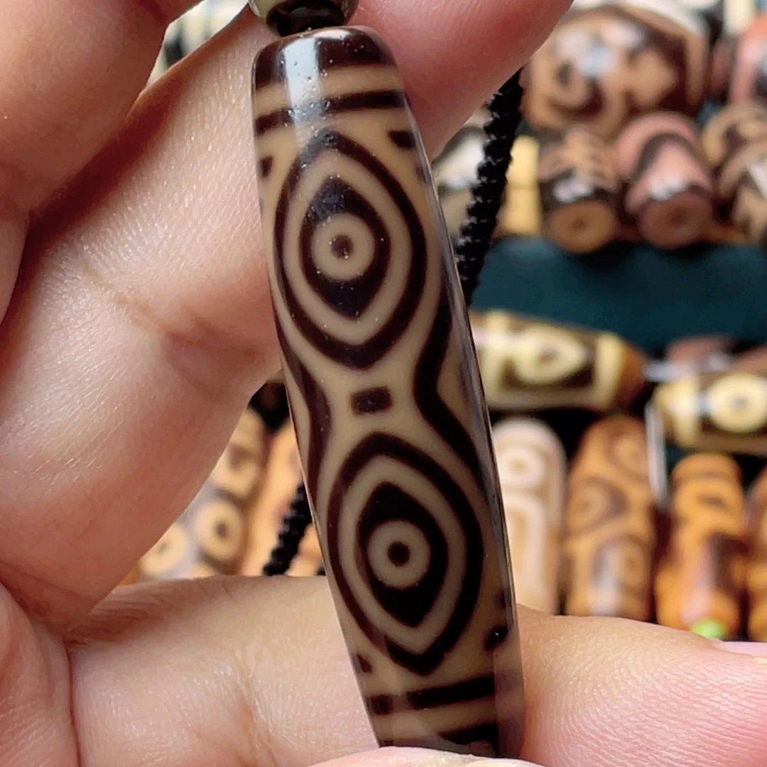 皓***梭玛瑙/玉髓未镶嵌颈饰龙六