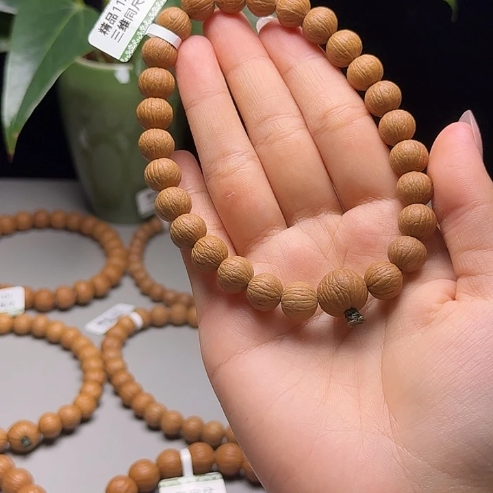 仙***具吊坠猴头核桃凤羽