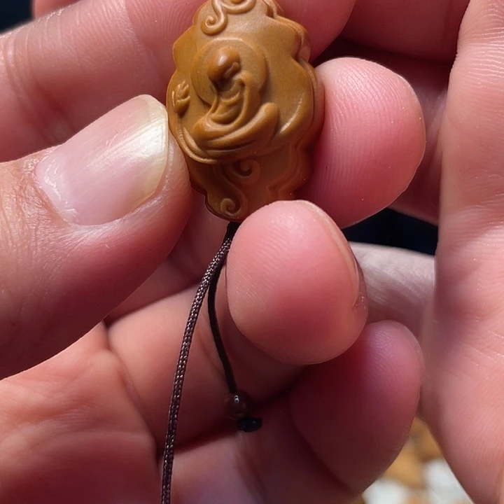 橄榄核吊坠橄榄核