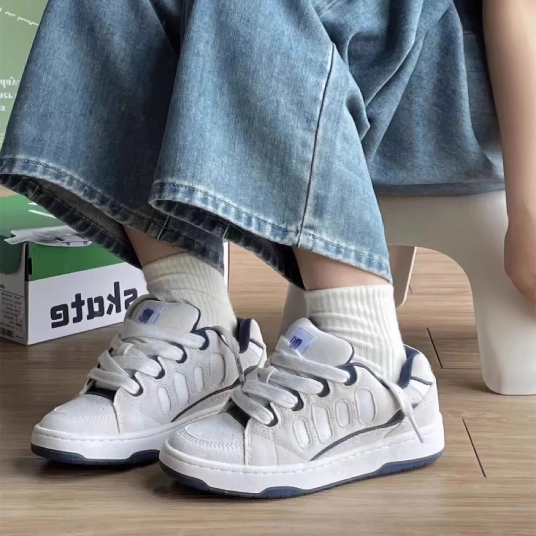 原创白蓝色百搭大舌头面包鞋女ins厚底增高滑板鞋小众运动休闲鞋