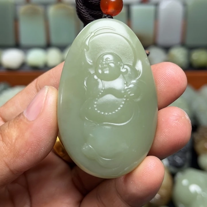 和田玉未镶嵌挂件