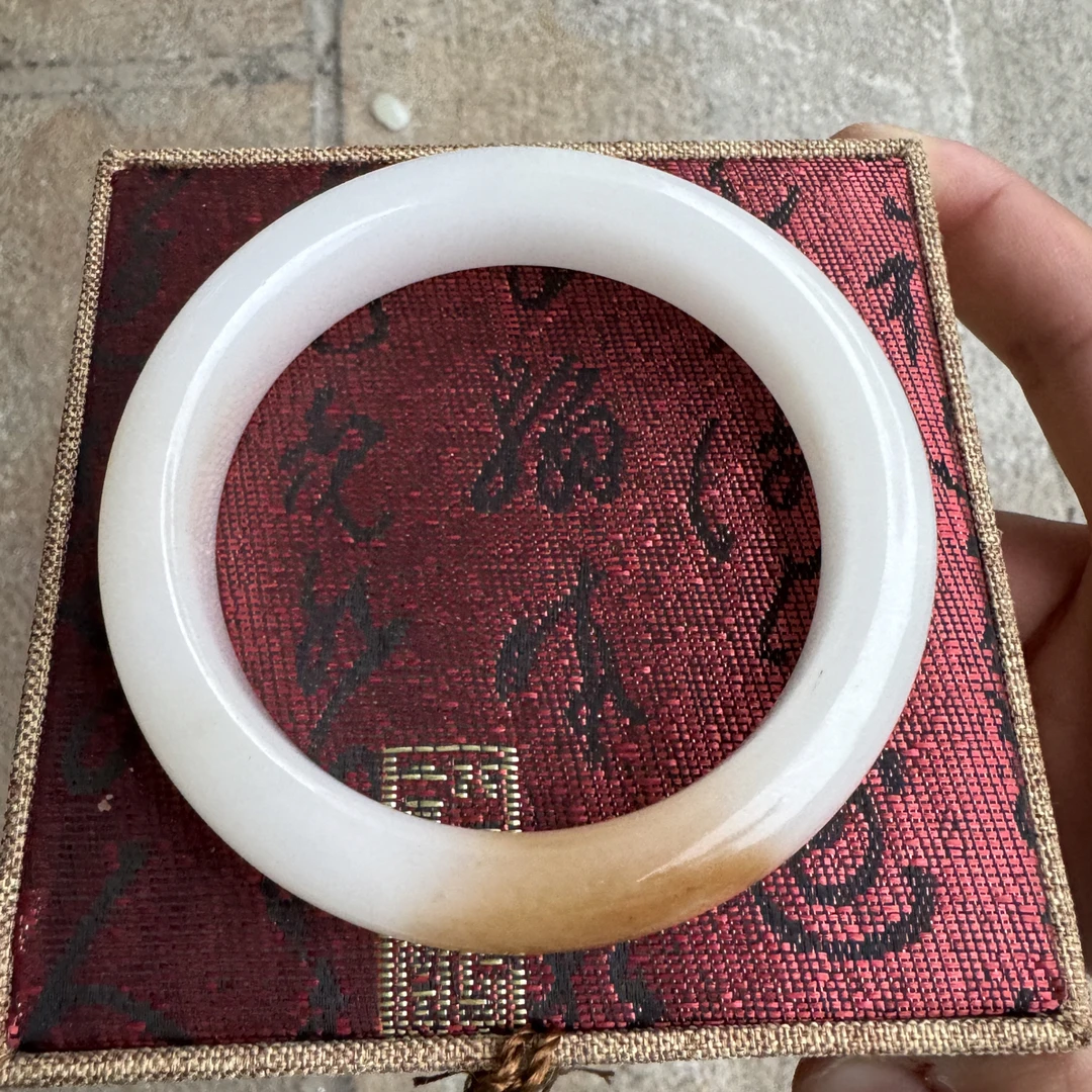 新疆一口糖手镯（备注圈口）带手工编织绳