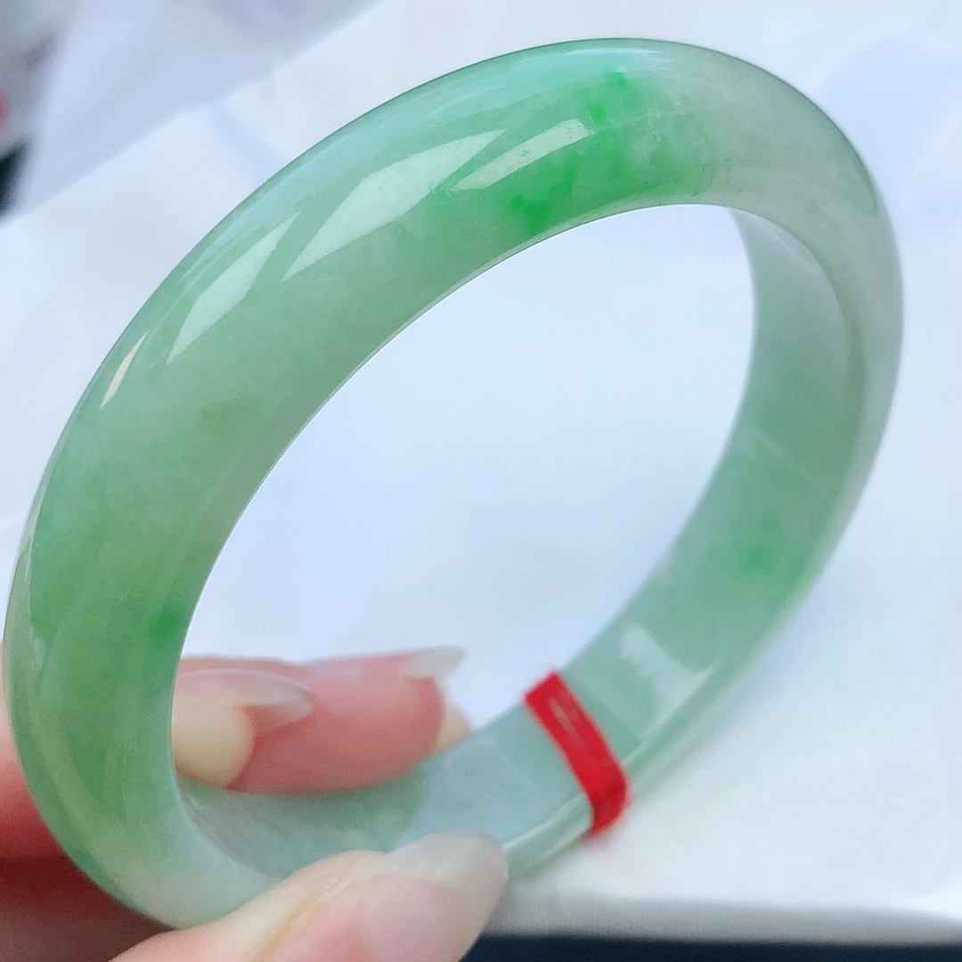 翡翠手镯未镶嵌58圈口882631