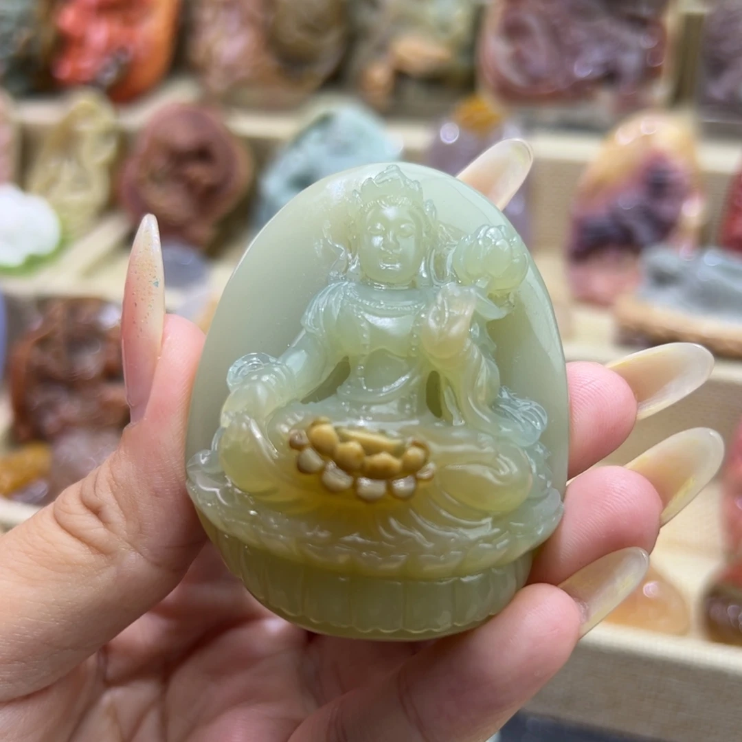 石英质玉未镶嵌颈饰