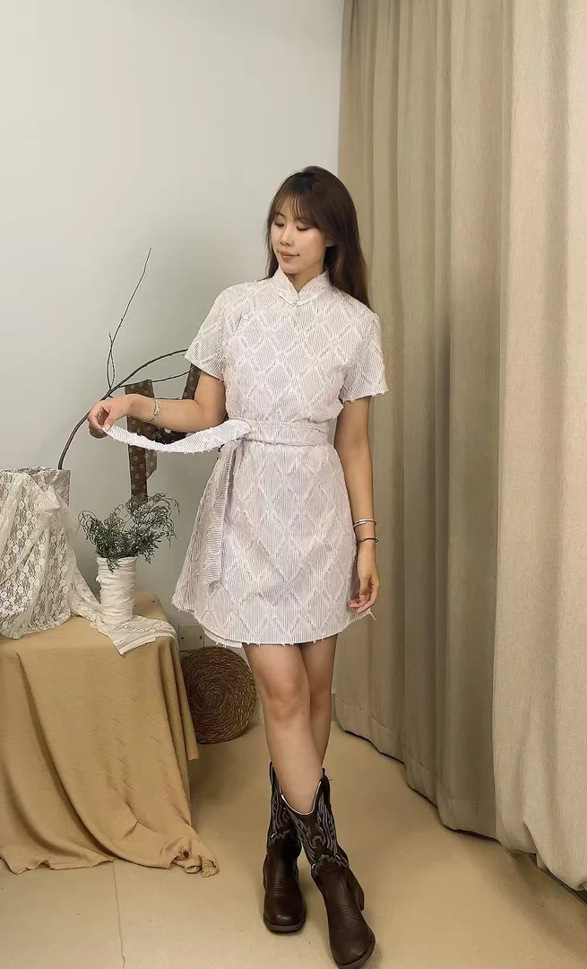 YUMU·源牧夏日短款清新粉色剪花面料新蒙式蒙古袍