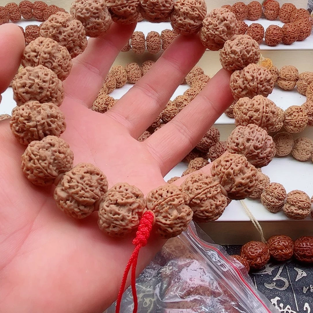 小***步金刚菩提手串蜂王