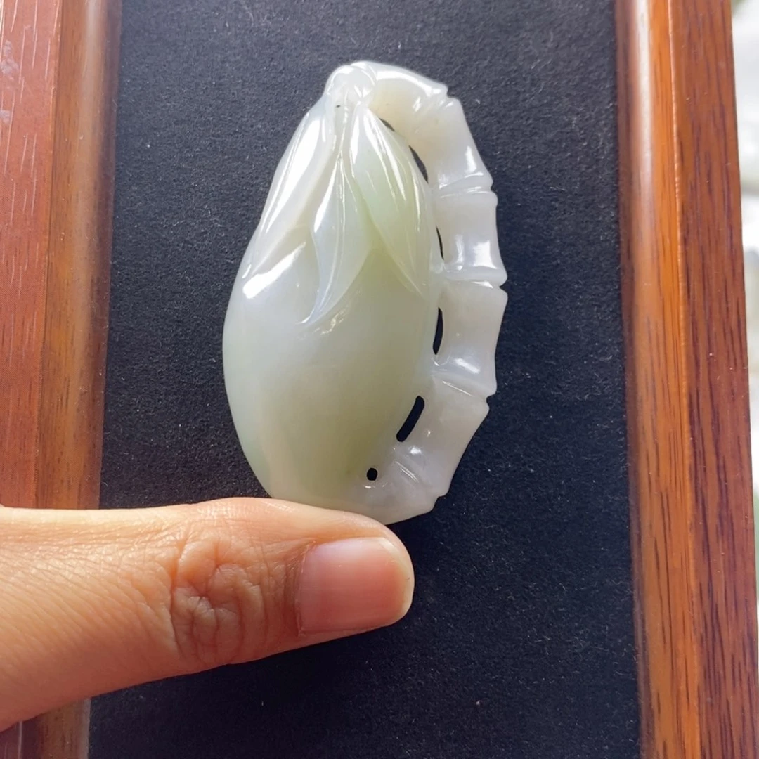 未镶嵌和田玉挂件