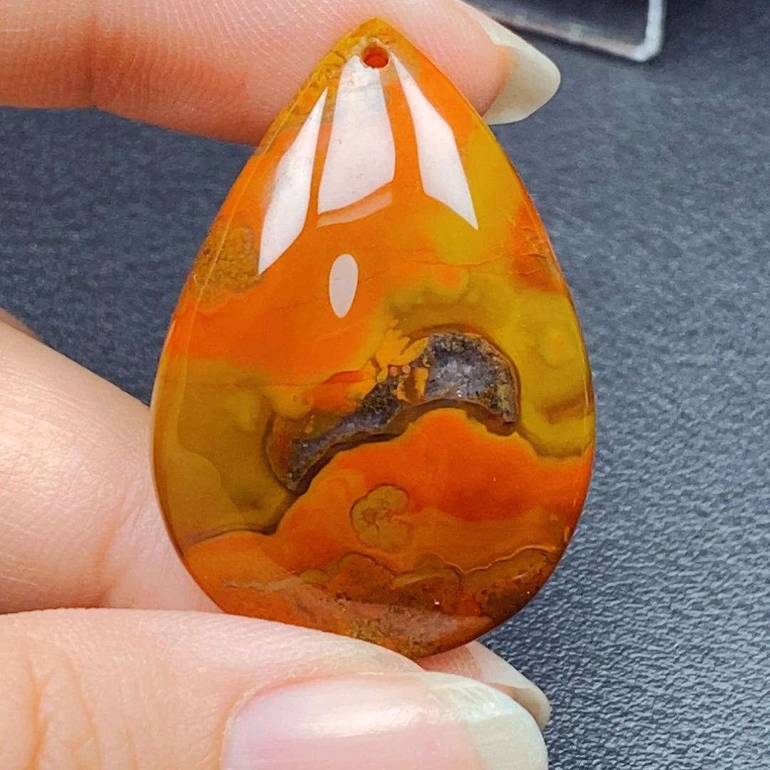 未镶嵌吊坠(不含链)玛瑙/玉髓心**水