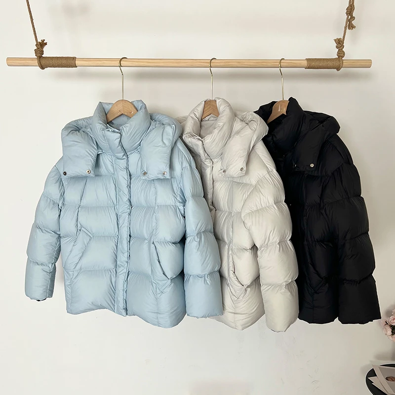 冬季新款90白鹅羽绒服女短款可脱卸帽时尚热力感超轻云感泡芙外套