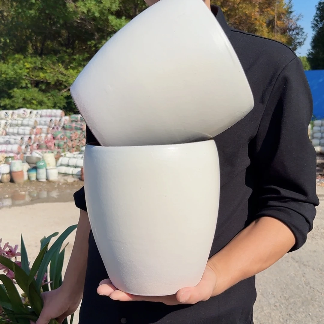 紫砂花盆口18高20（两个蛋壳白色老胡