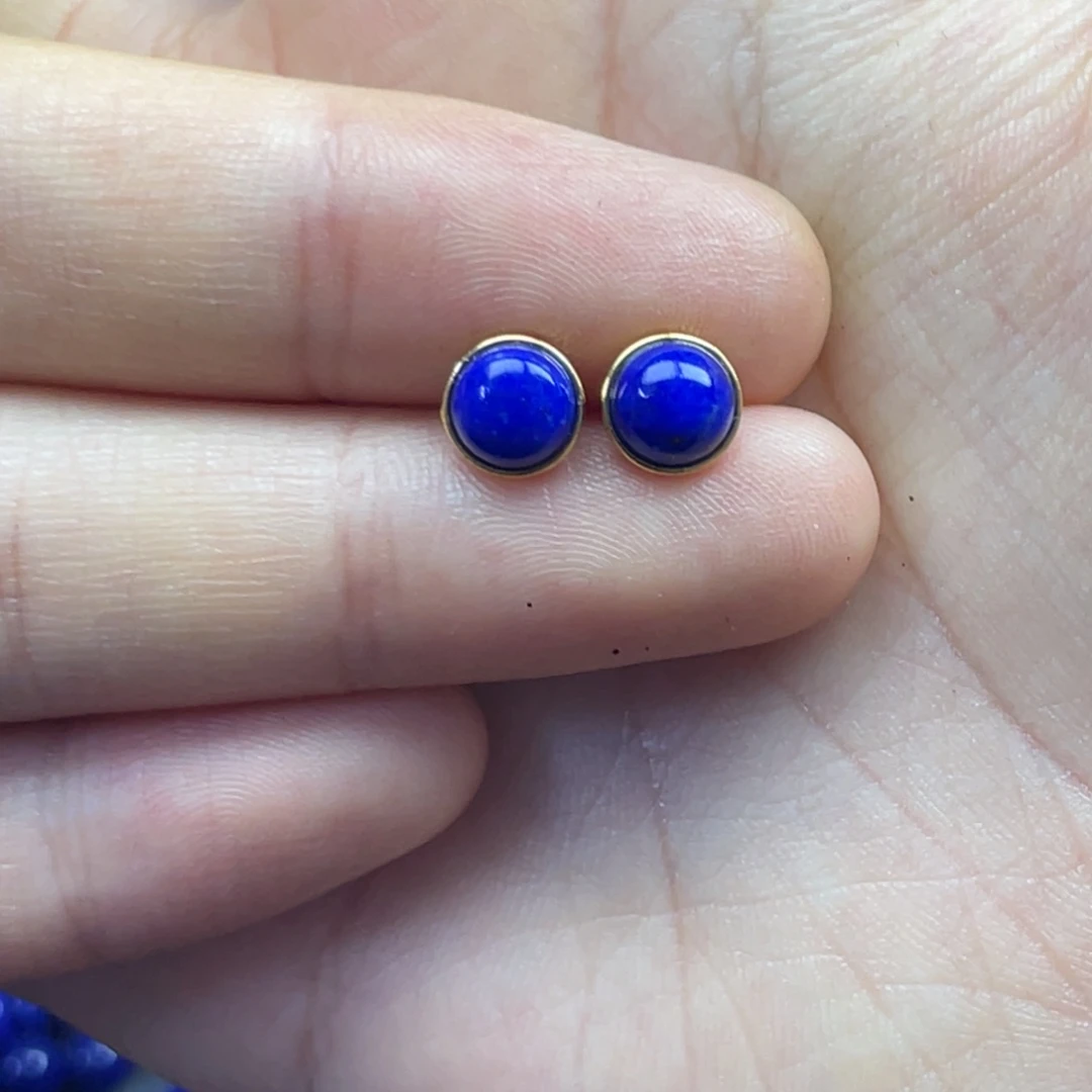 朱***润青金石银S925镶嵌耳钉