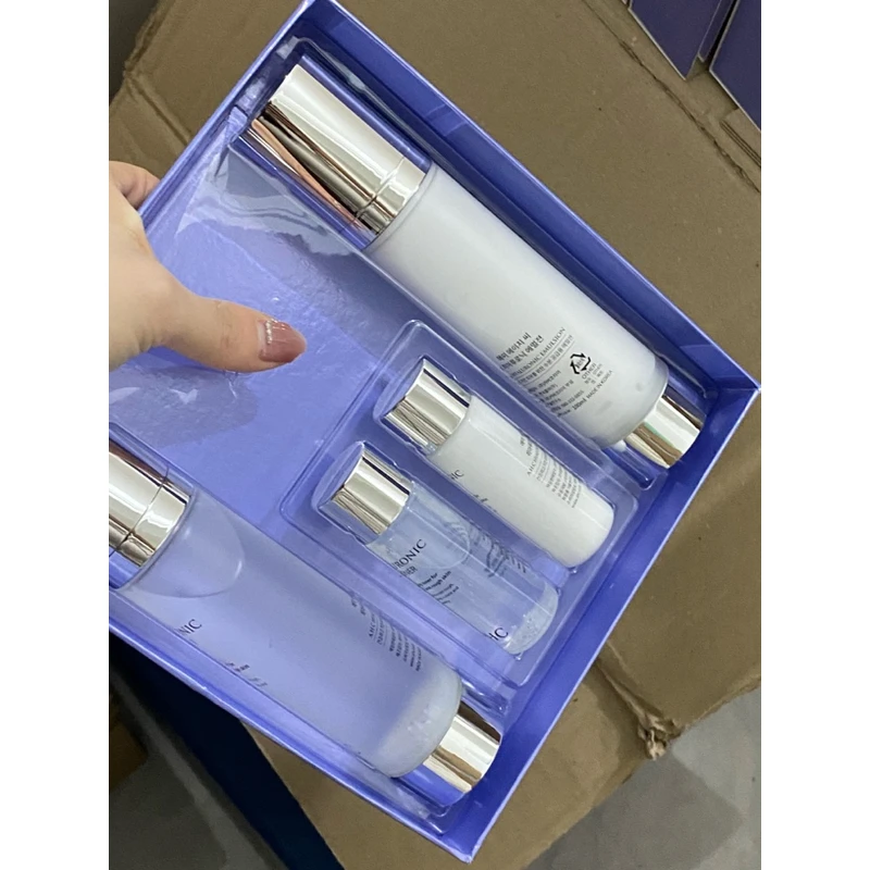 A118 小神仙水水乳套盒
