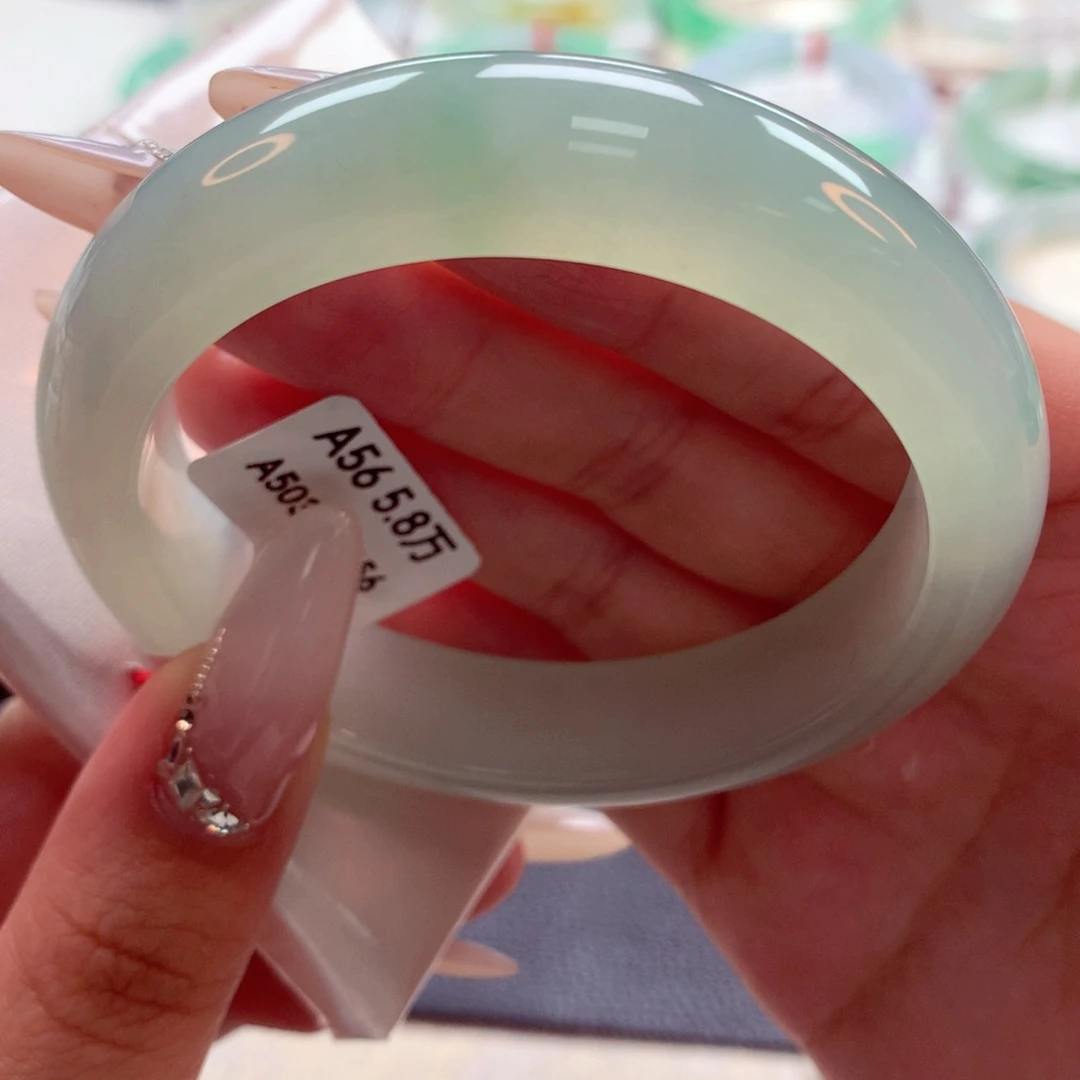 翡翠手镯未镶嵌22（3号）宽版芙蓉底