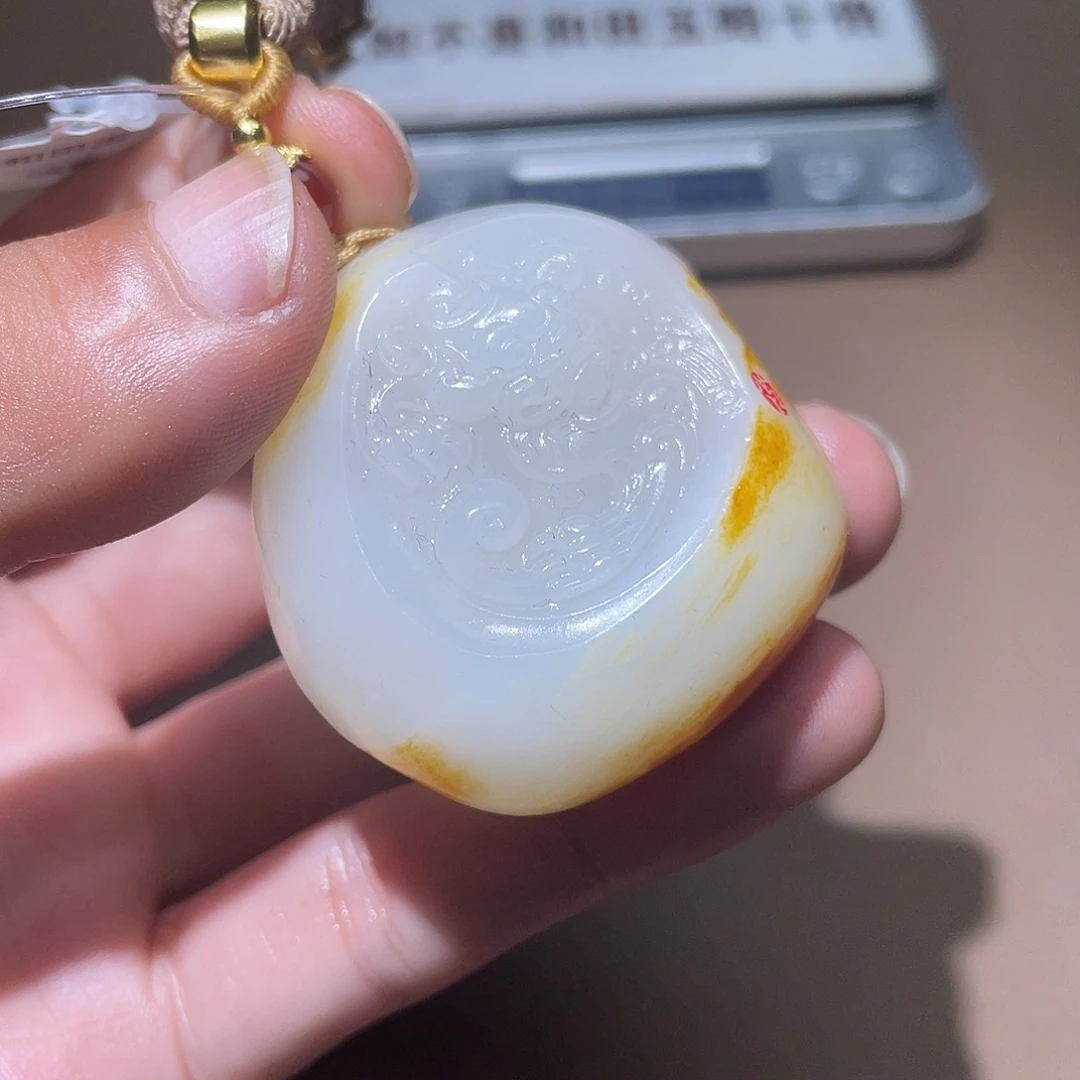 和田玉颈饰未镶嵌Z6