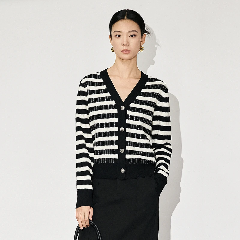 毛针织衫XJ411062B299