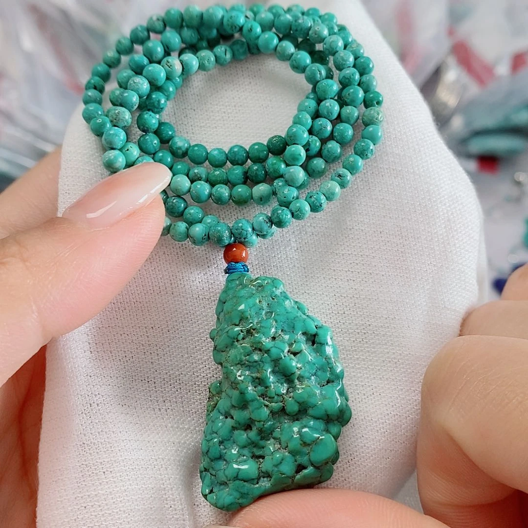 未镶嵌绿松石珠宝奇石