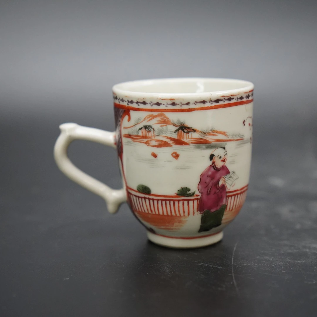 Lot.25070531清乾隆粉彩人物故事纹杯 高：约6.4cm，口径：约5.5cm
