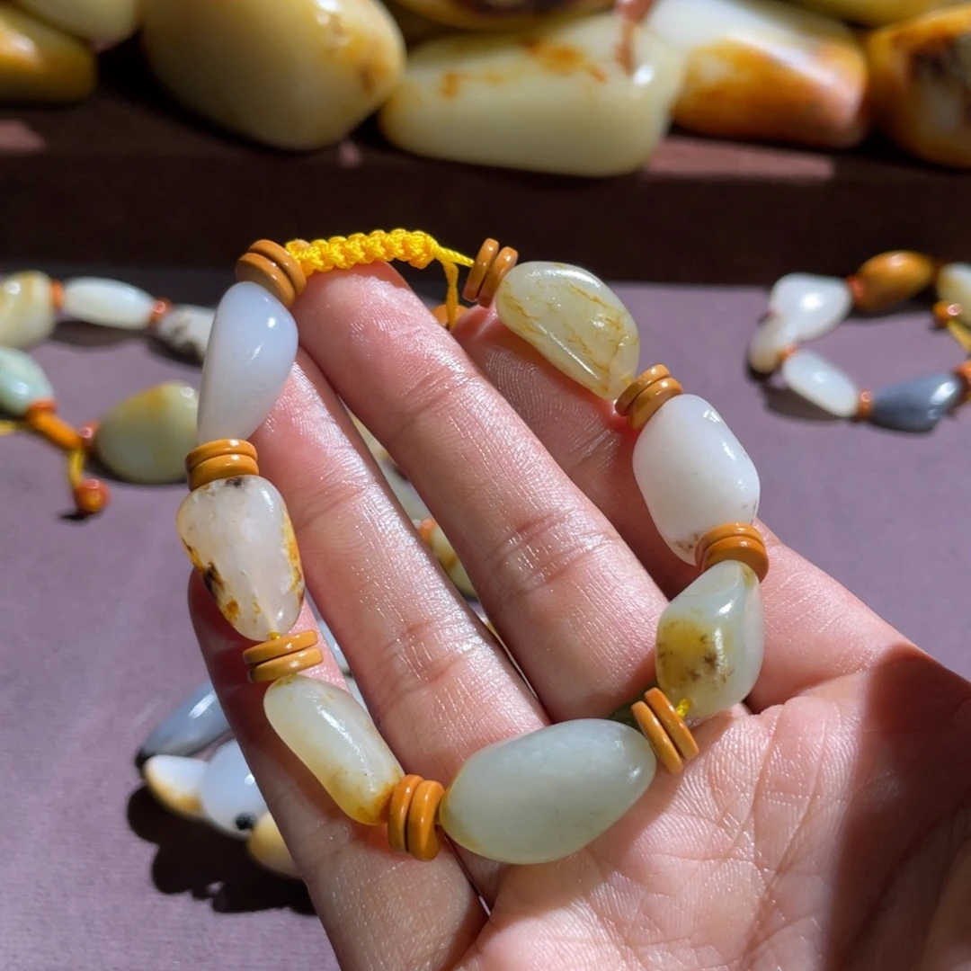 和田玉未镶嵌把件25.6