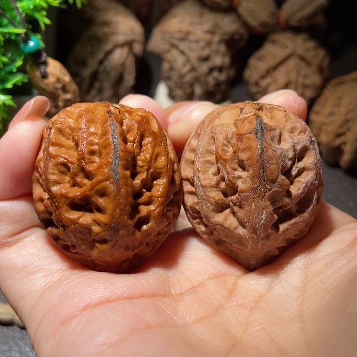 把件文玩核桃东北楸子小雪101