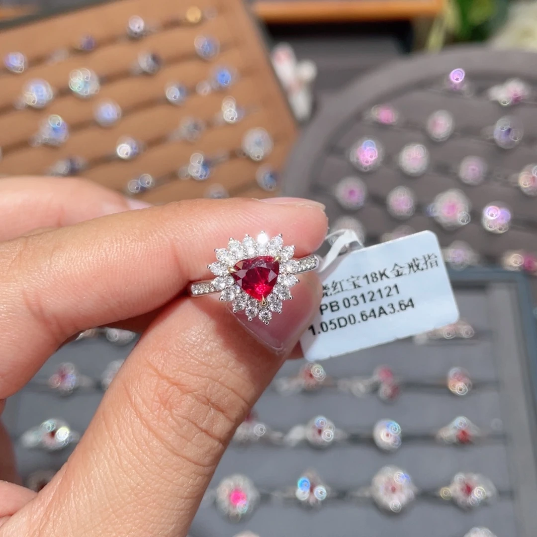 红宝石戒指18K金镶嵌1.05ct 无烧鸽血