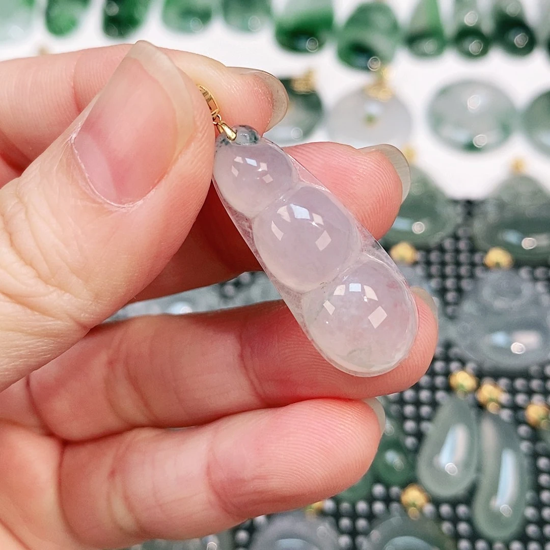 翡翠颈饰18K金镶嵌吊坠