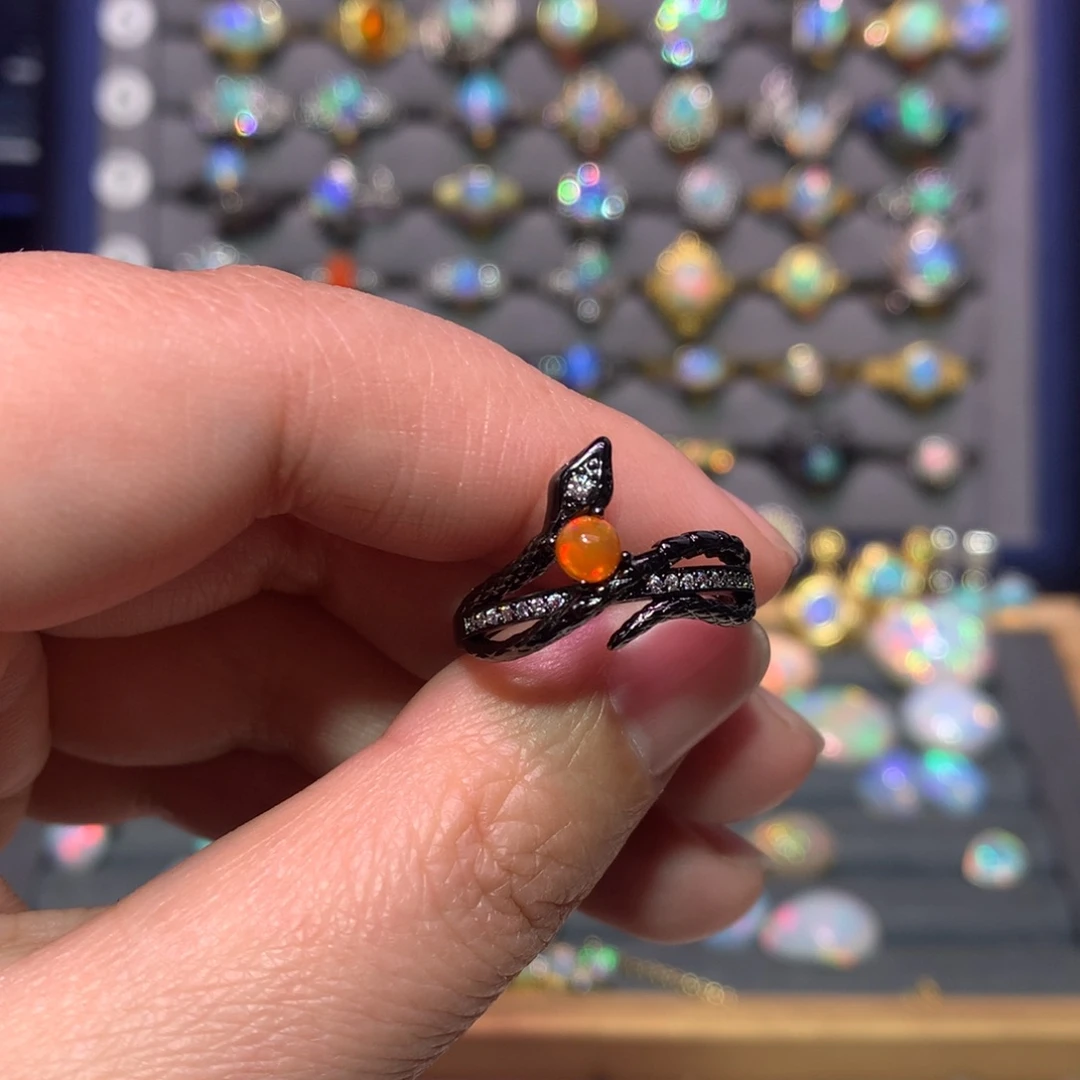 银S925镶嵌欧泊戒指款式