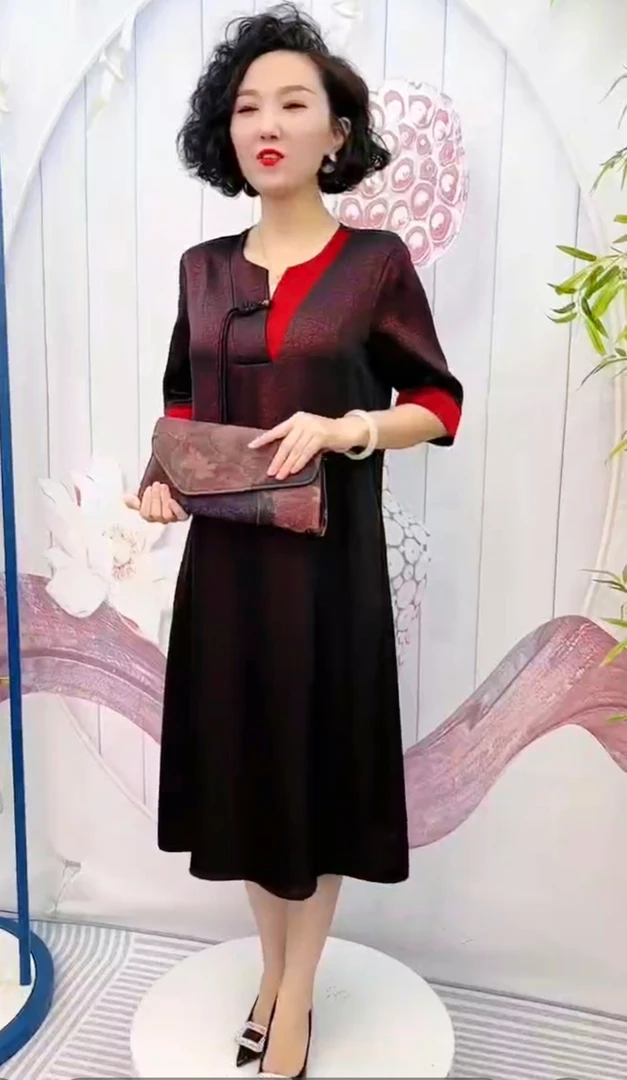 国风V领连衣裙中长款遮肚显瘦气质妈妈装夏季时尚减龄裙子
