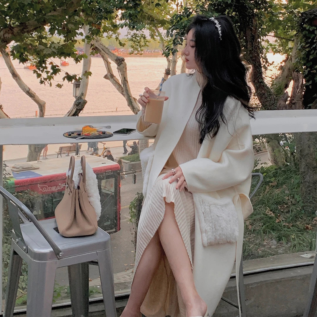 从一兔毛领大衣女中长款秋冬季赫本风毛呢外套CY-W21282