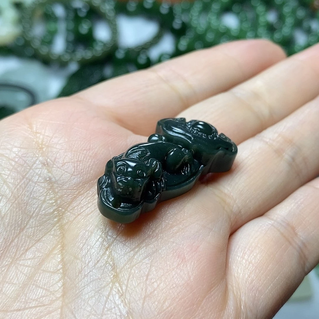 吊坠(不含链)未镶嵌和田玉