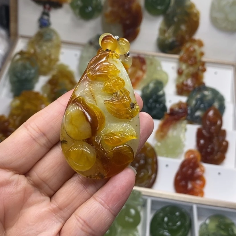 【闪购商品】未镶嵌蛇纹石玉颈饰