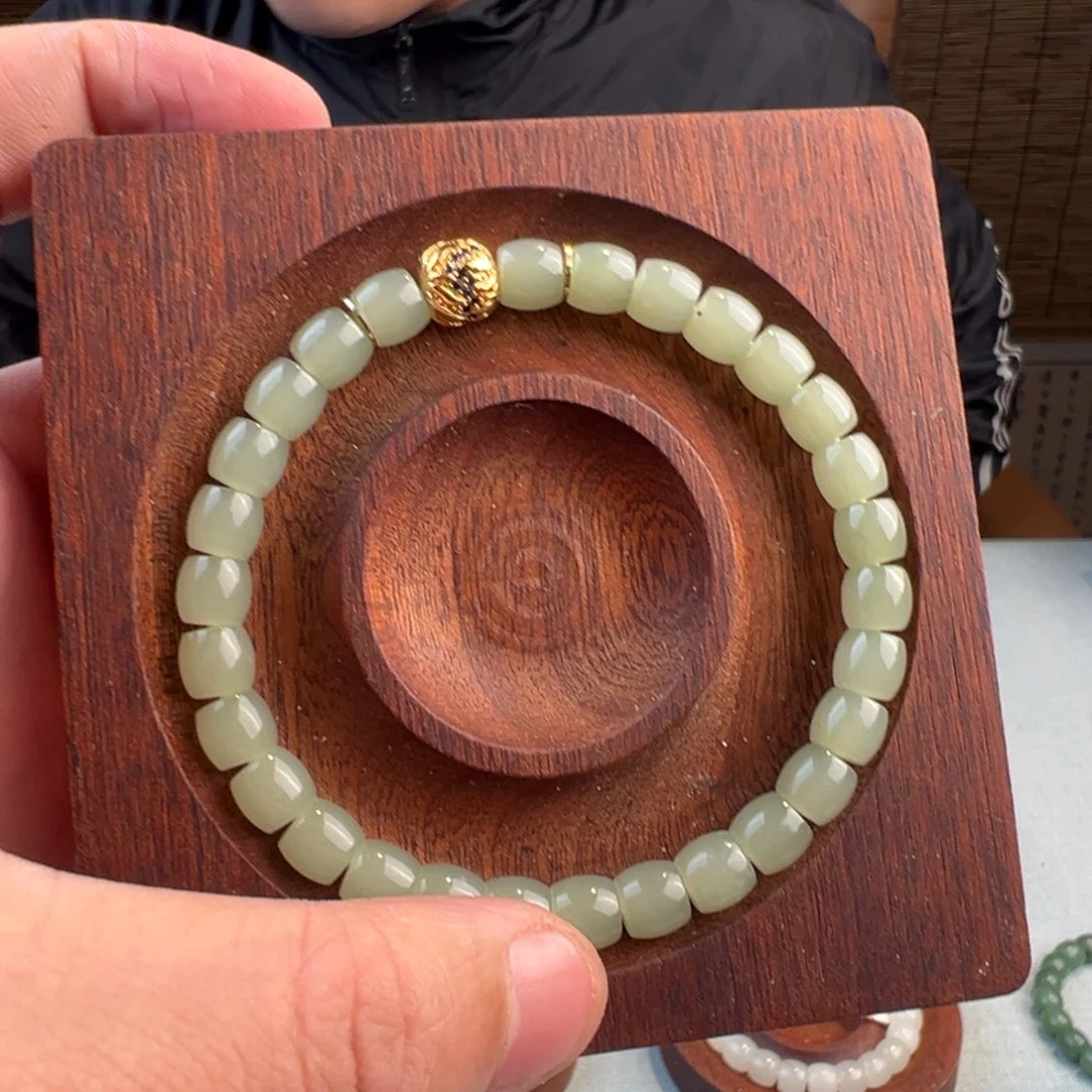 和田玉未镶嵌手链