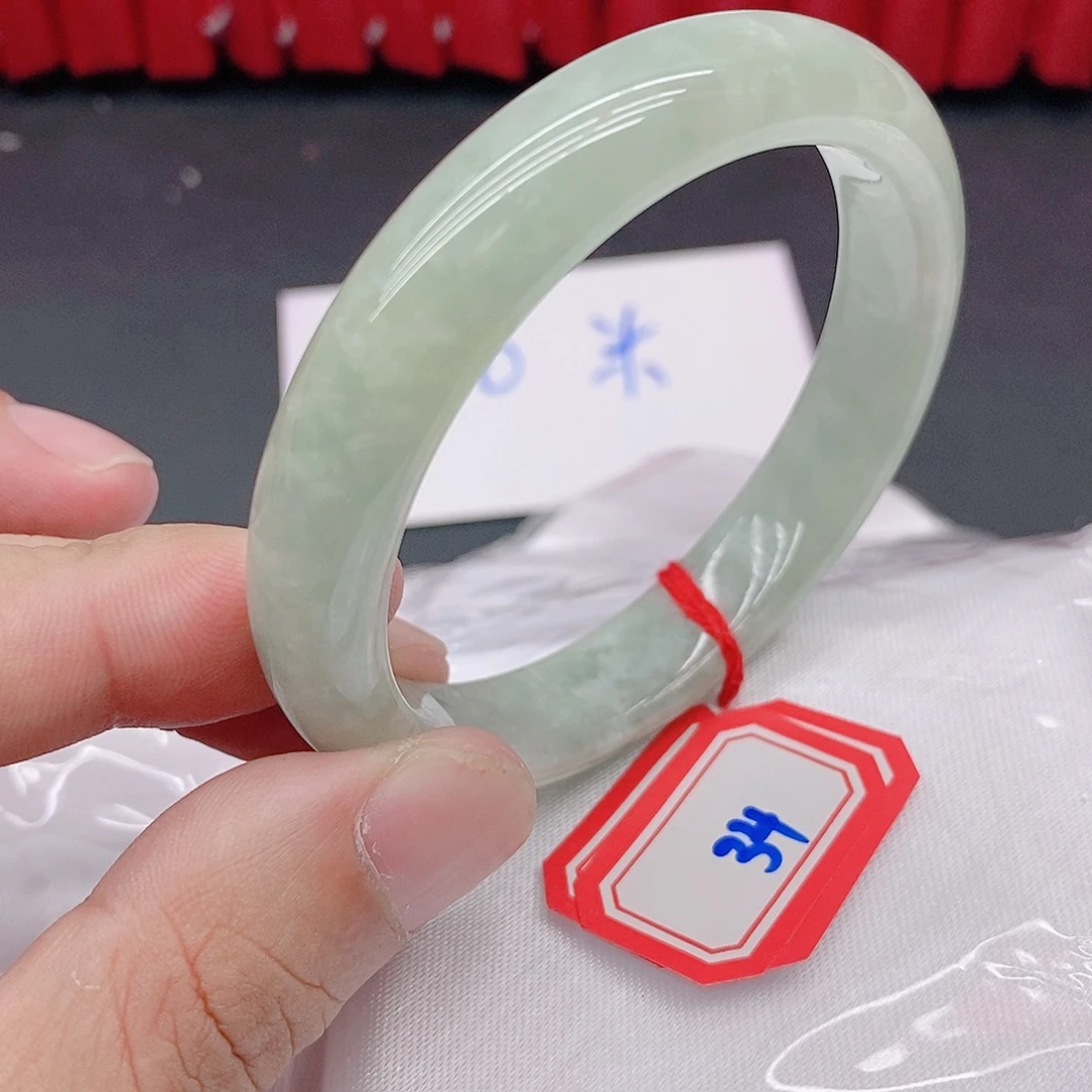 非金属无翡手镯3444444