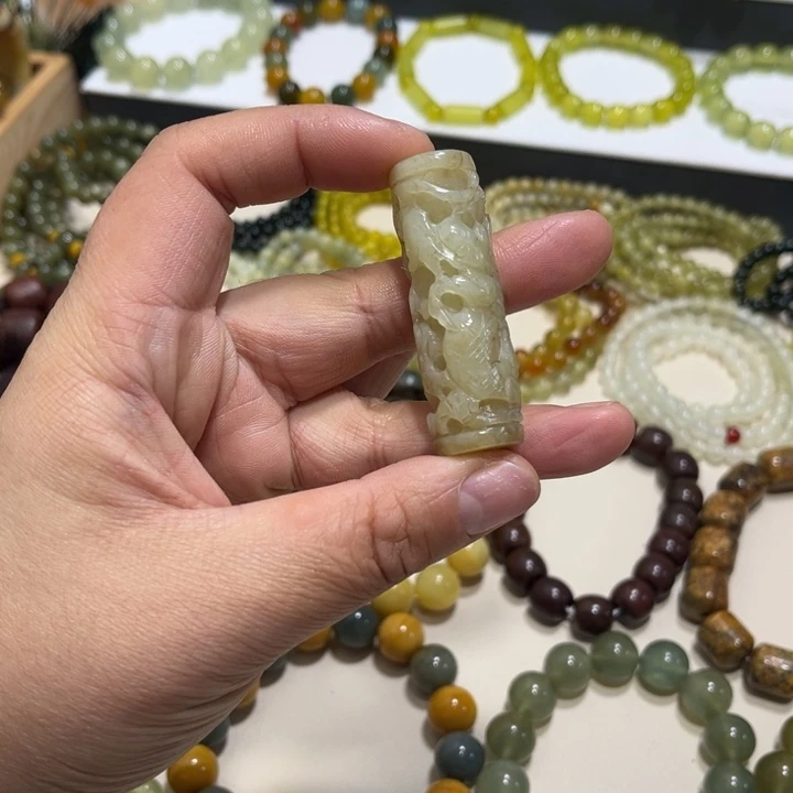 蛇纹石玉未镶嵌手链