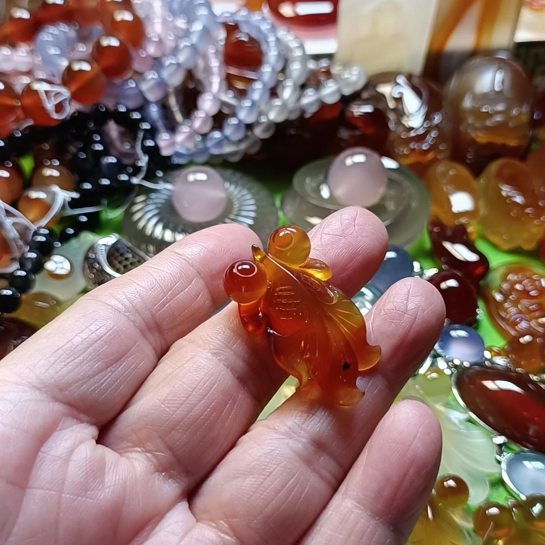 赏***舞玛瑙/玉髓颈饰未镶嵌